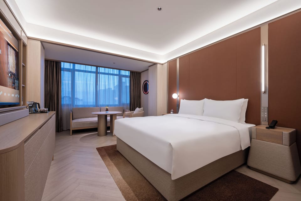 Basic Double Room Single Use, Non Smoking, Air conditioning | Down comforters, minibar (free items), blackout drapes, soundproofing