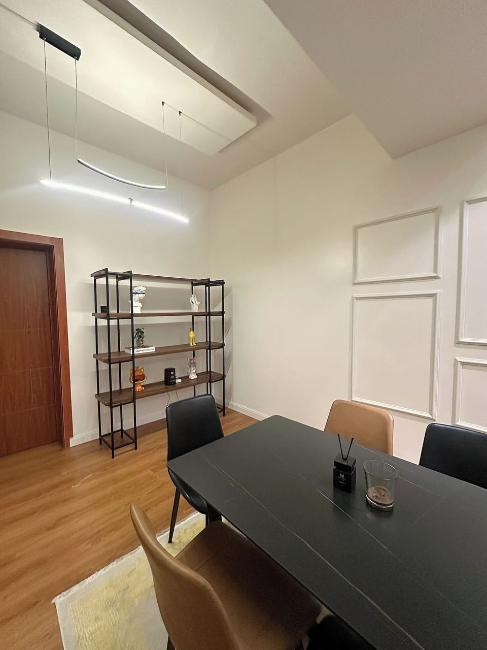 Deluxe Apartment, Balcony, City View | Dining