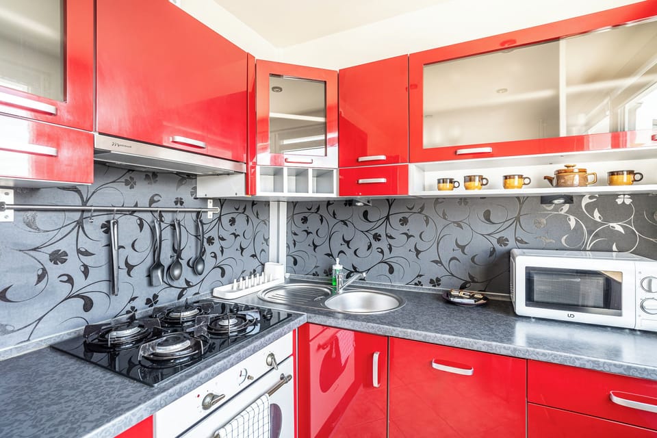 Studio Suite, Balcony | Private kitchen
