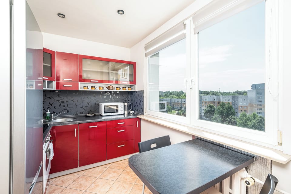 Studio Suite, Balcony | Private kitchen