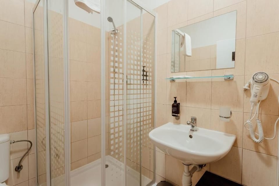 Basic Suite, Garden View (7) | Bathroom