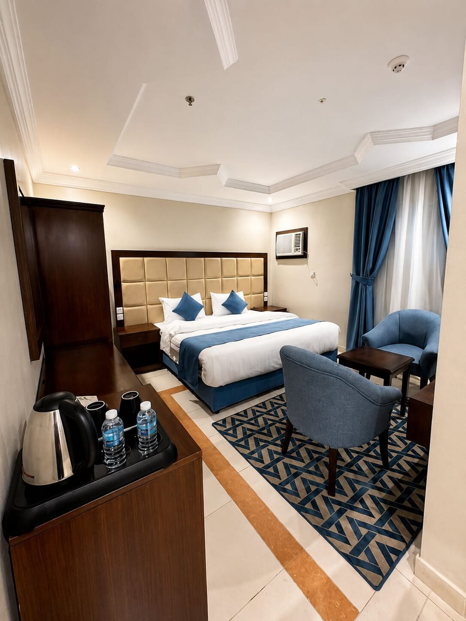 Double Room | Free WiFi, bed sheets