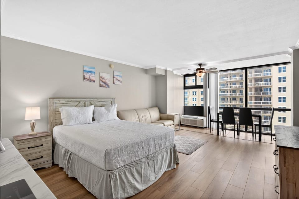 Condo, 1 Queen Bed with Sofa bed (Oceanside Inn 606)