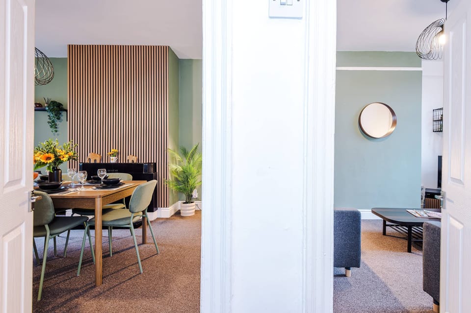 House | 4 bedrooms, Internet