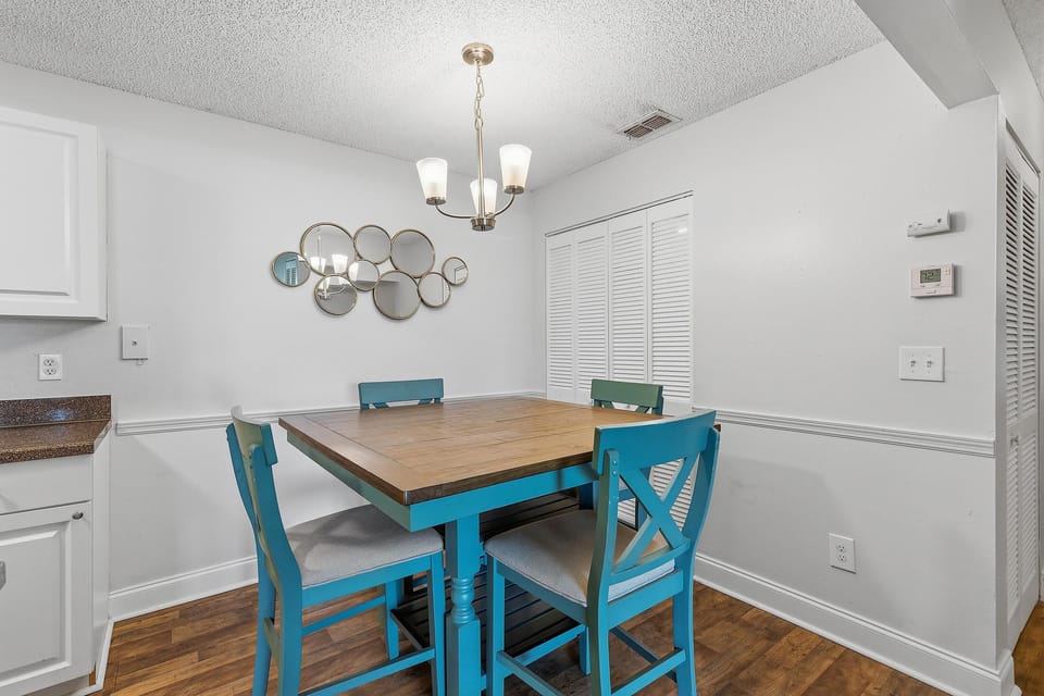 Condo, Multiple Beds (Trailwoods 3302) | Dining