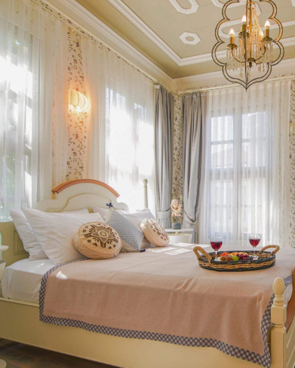 Deluxe Room | Free WiFi