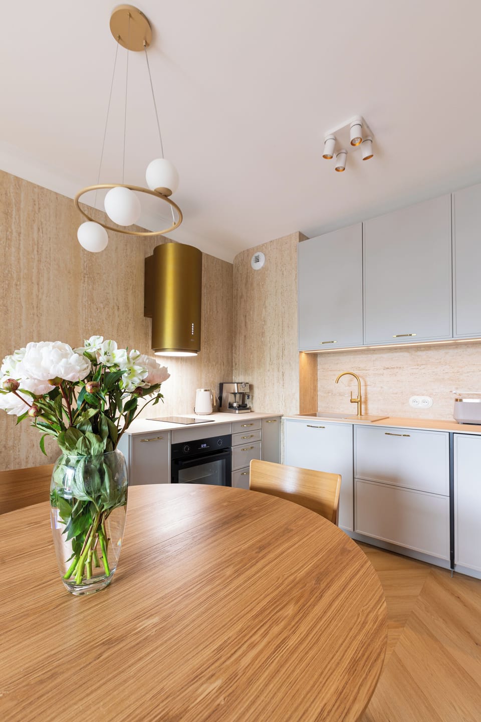 Apartment | Private kitchenette | Coffee/tea maker, electric kettle