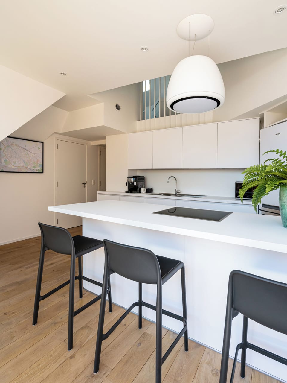 Comfort Apartment, Multiple Beds, Air conditioning, City View | Private kitchen | Microwave