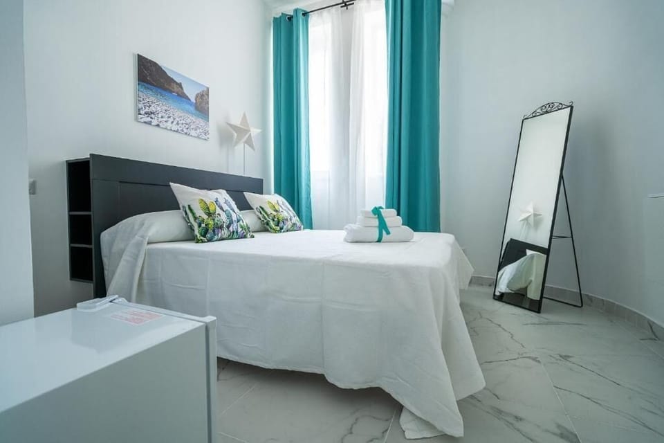 Double Room | Free WiFi