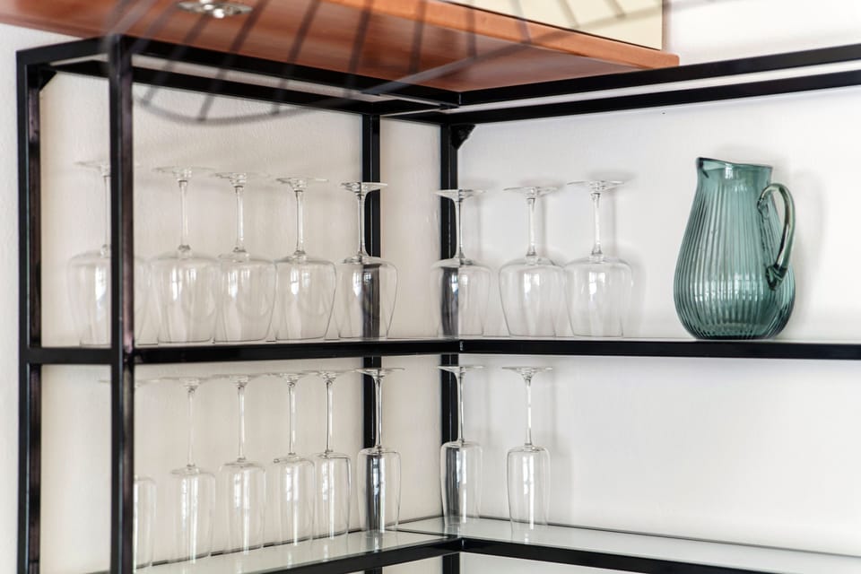 Apartment, Lake View | Interior detail
