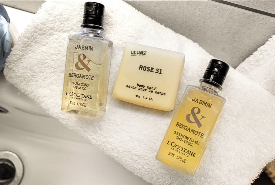Single Room | Bathroom amenities | Towels, toilet paper