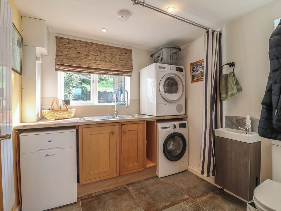 Rockhurst Farm Cottage in Derbyshire Dales District