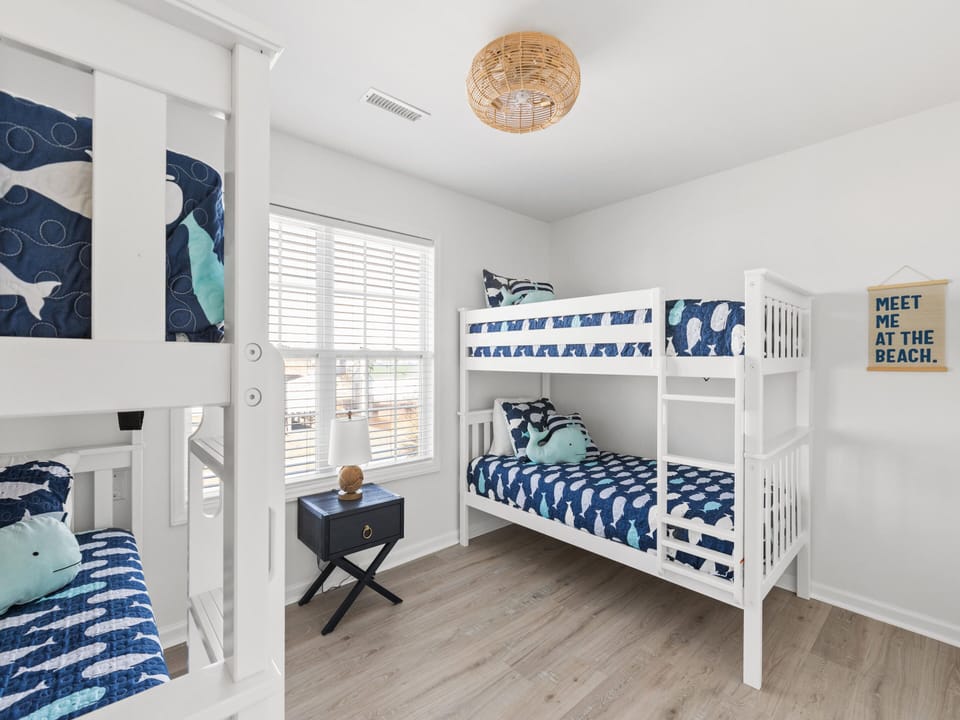 Studio (4 Bedrooms) | Property amenity