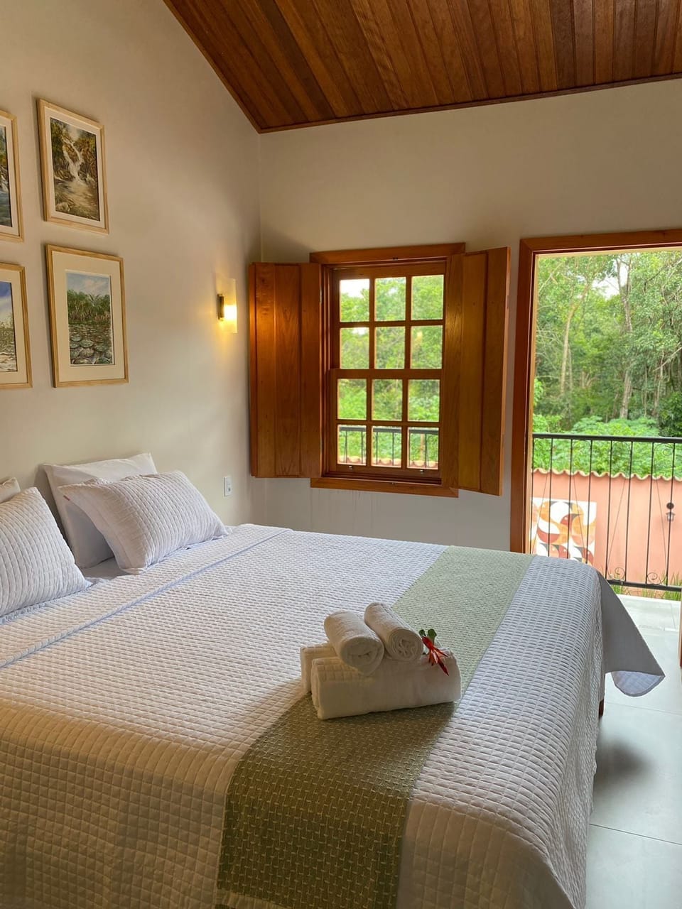 Deluxe Double Room, Garden View | WiFi (free)