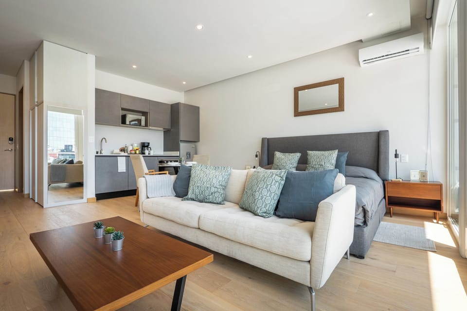 Classic Apartment, Balcony, City View | Living area