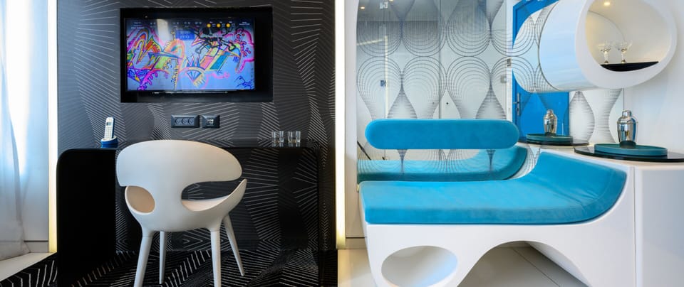 Minibar, in-room safe, desk, blackout drapes