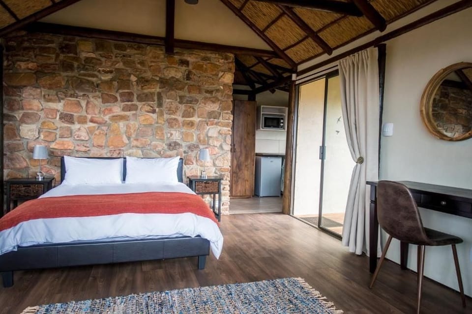 Chalet, Mountain View | In-room safe, desk, free WiFi