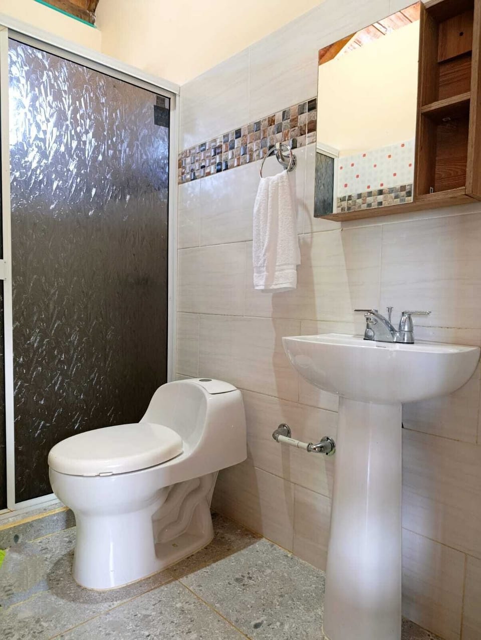 Standard Cabin, Non Smoking, Courtyard View | Bathroom