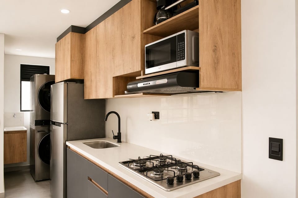 Deluxe Apartment | Private kitchen | Coffee/tea maker