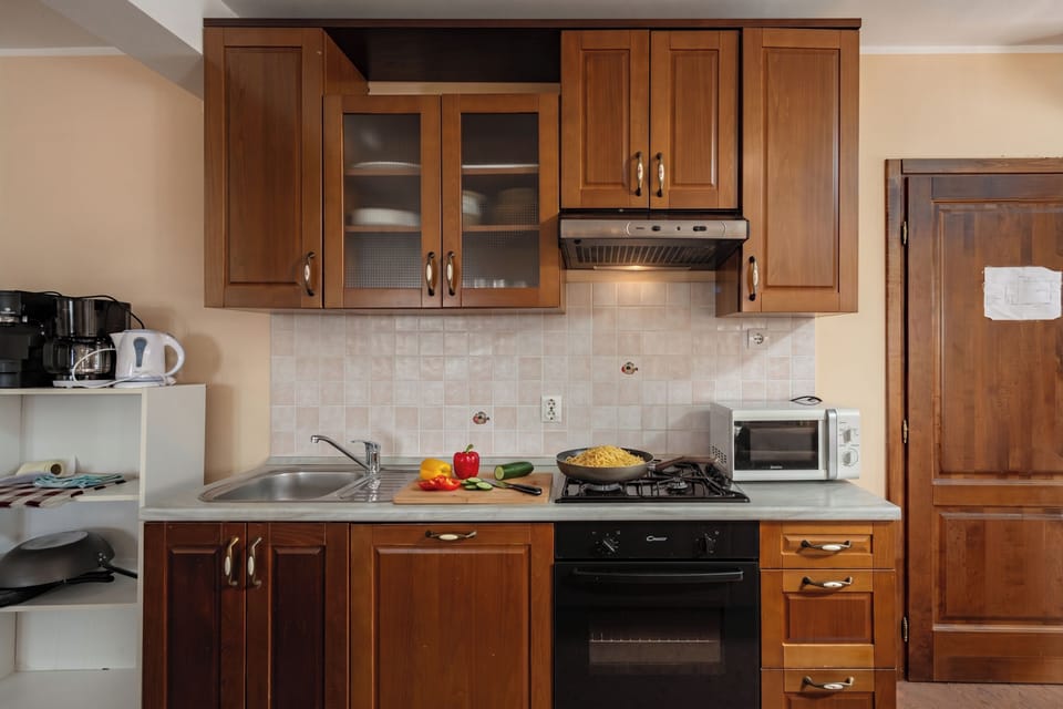 Family House, 4 Bedrooms, Fireplace (Pool House Suzi in Heart of Istria) | Private kitchen