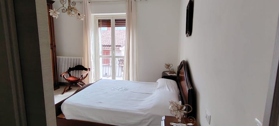 Basic Apartment, City View | Bed sheets