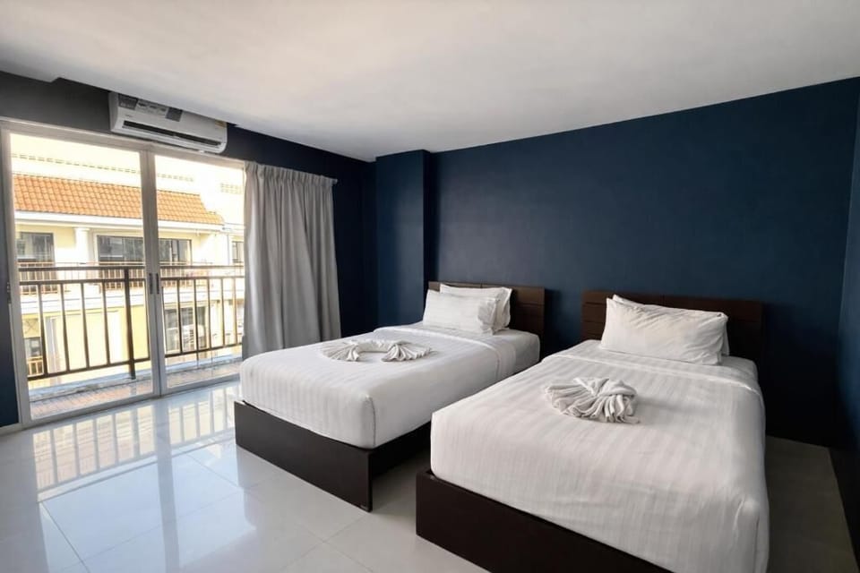 Deluxe Double or Twin Room, Balcony, City View | In-room safe, free WiFi