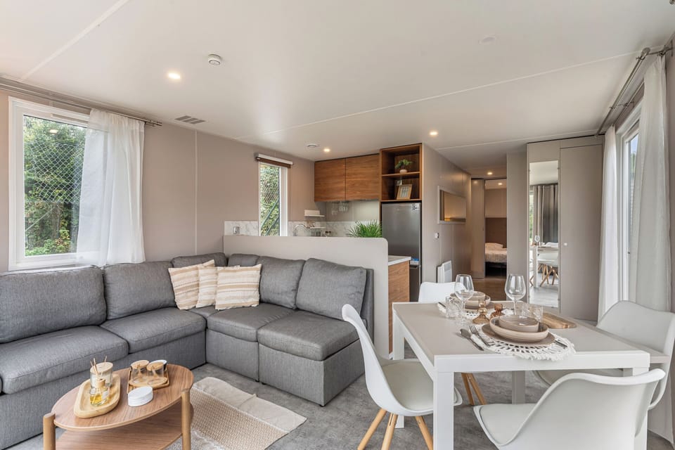 Luxury Chalet, 2 Bedrooms | Living area