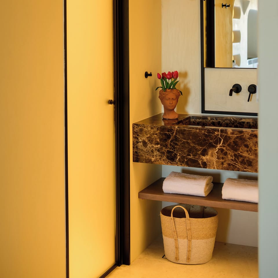 Premium Suite with Heated Plunge Pool and Sea View | Bathroom | Bathrobes, slippers, bidet