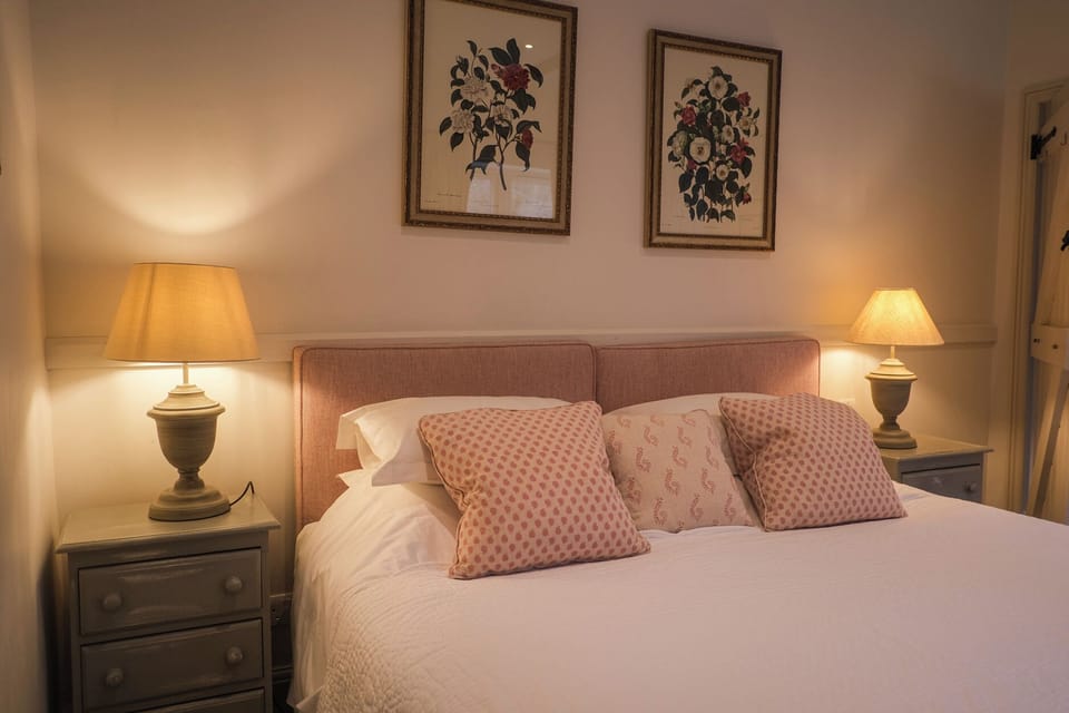 1 bedroom, WiFi (free), individually decorated, individually furnished