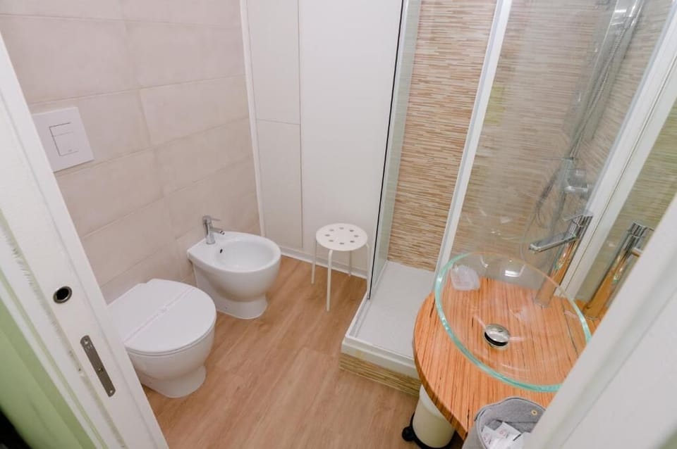 Comfort Double Room, Balcony, City View | Bathroom | Slippers