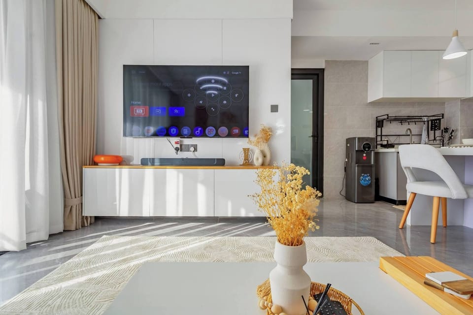 Apartment, 1 Bedroom, Balcony | Living room