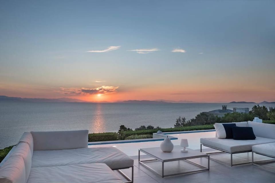 Villa, 4 Bedrooms, Smoking, Private Pool | Property grounds