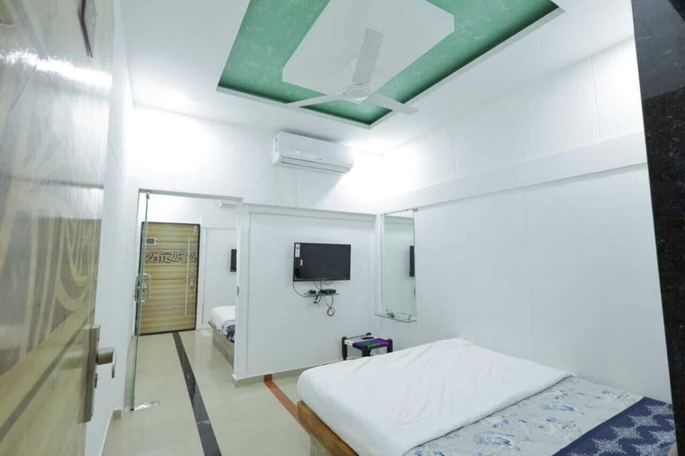 Deluxe Double Room | Free WiFi