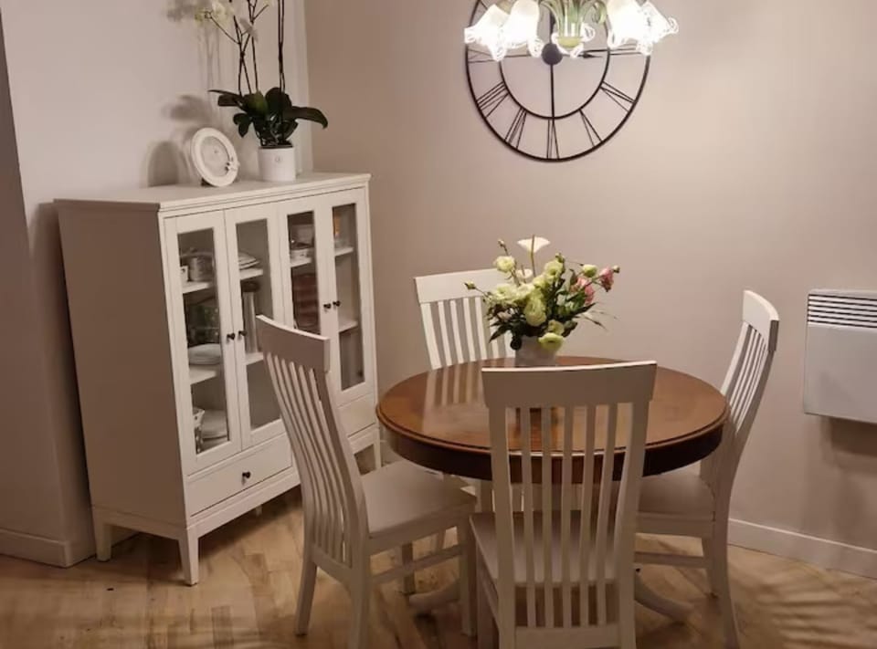 Apartment (Two Bedroom Apartment) | Interior detail