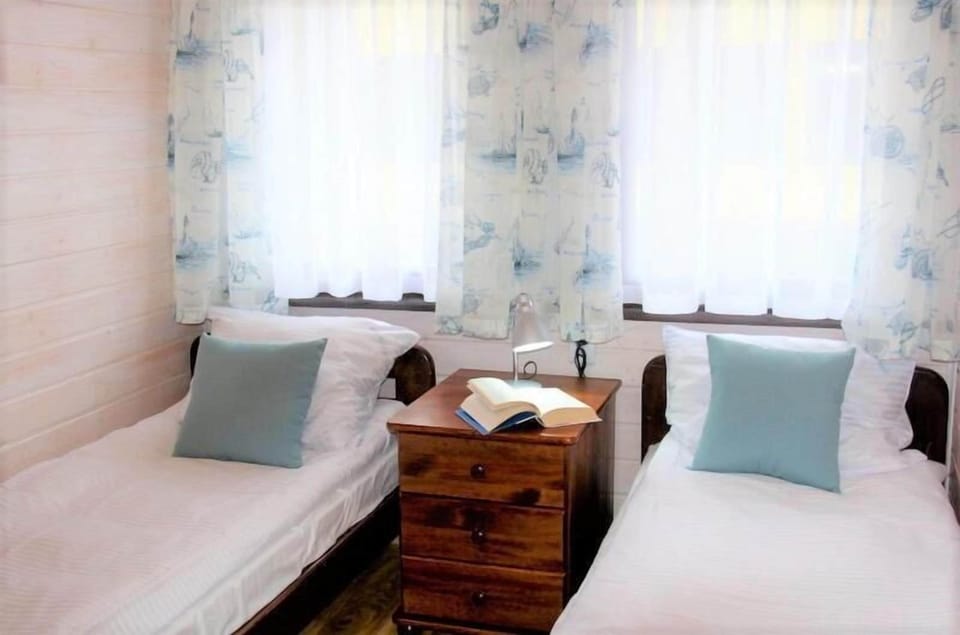 Comfort House, Garden View | Free WiFi