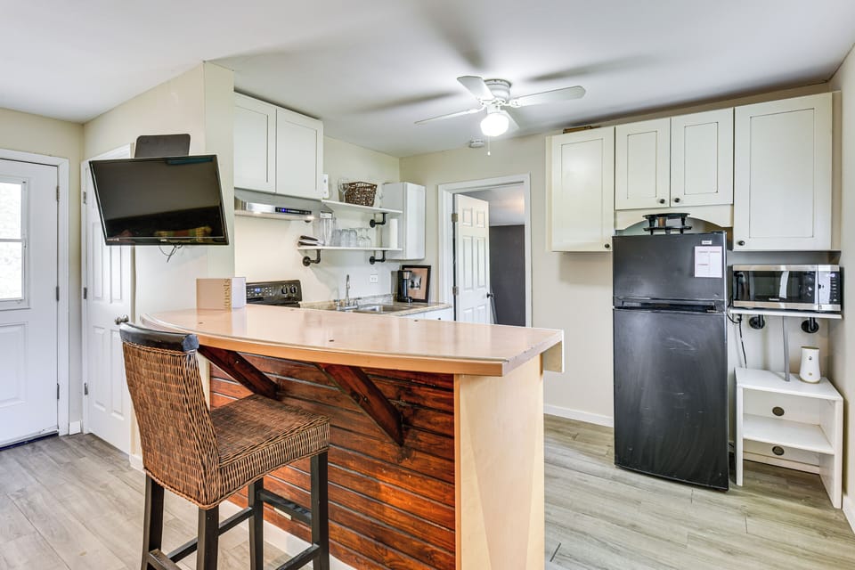House (2 Bedrooms) | Interior
