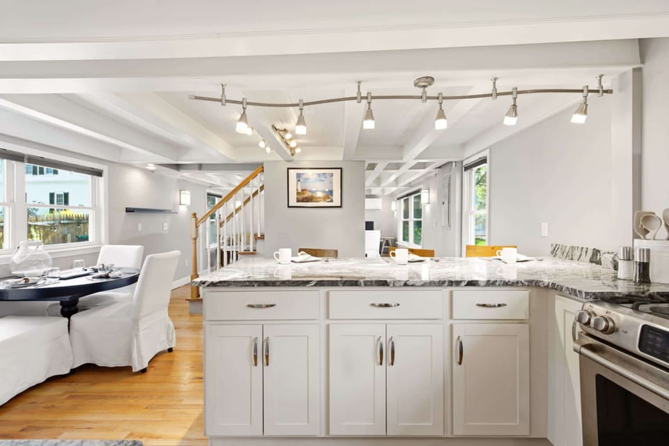 House, Multiple Beds, Patio, Garden View (Crosswinds) | Private kitchen