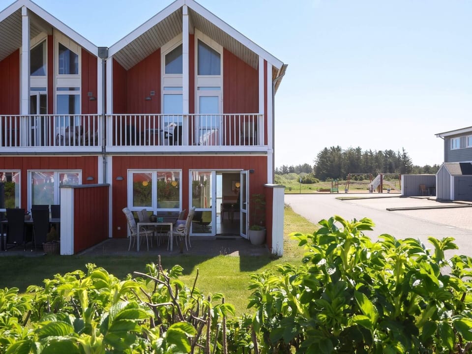 House | Exterior
