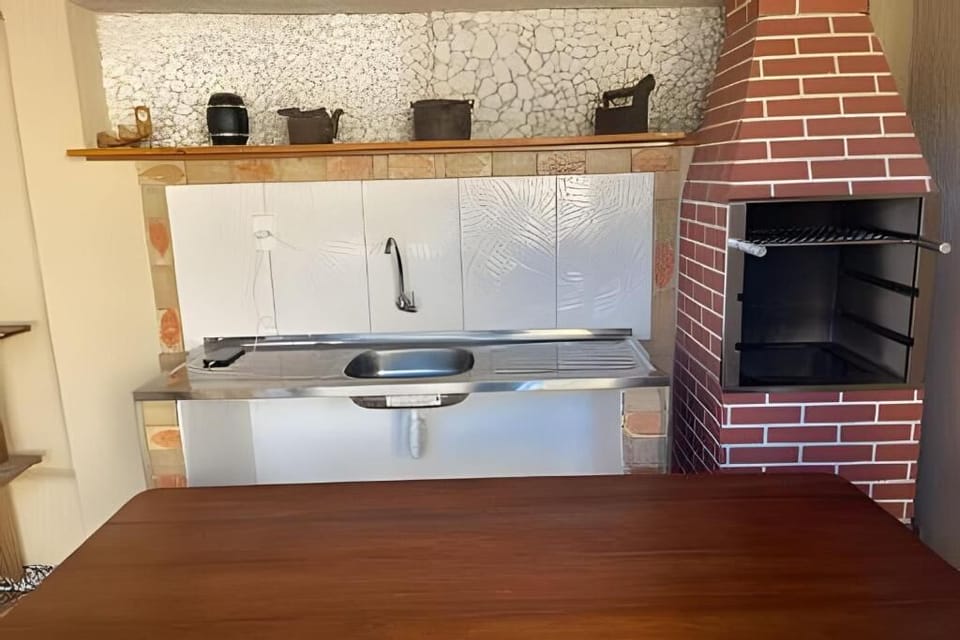 Family Apartment | Private kitchen | Full-size fridge, microwave, oven, stovetop