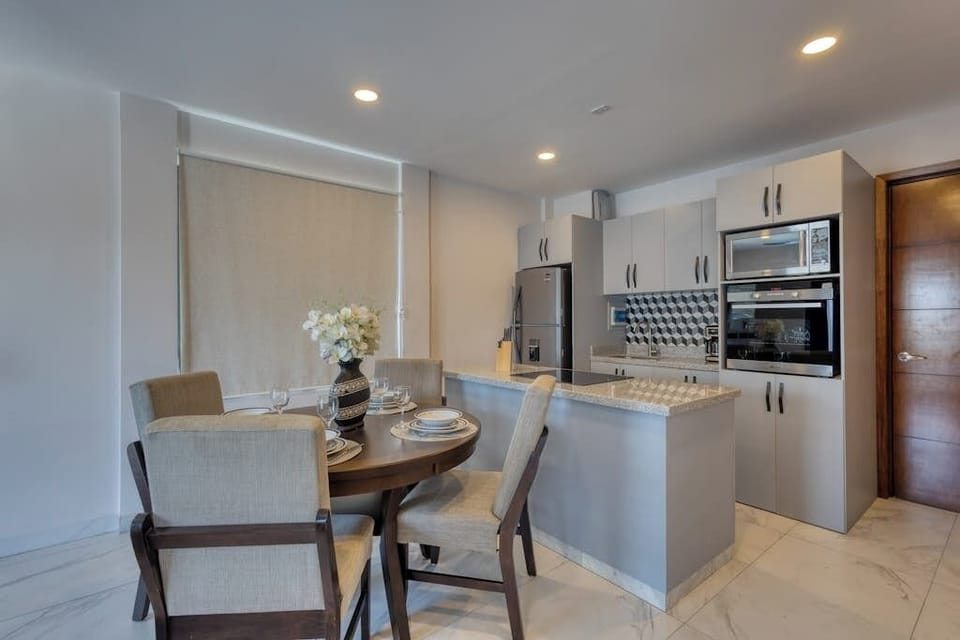 Studio Suite, 1 King Bed, Kitchen, City View (Princess 805 at Morgan Residences) | Private kitchen