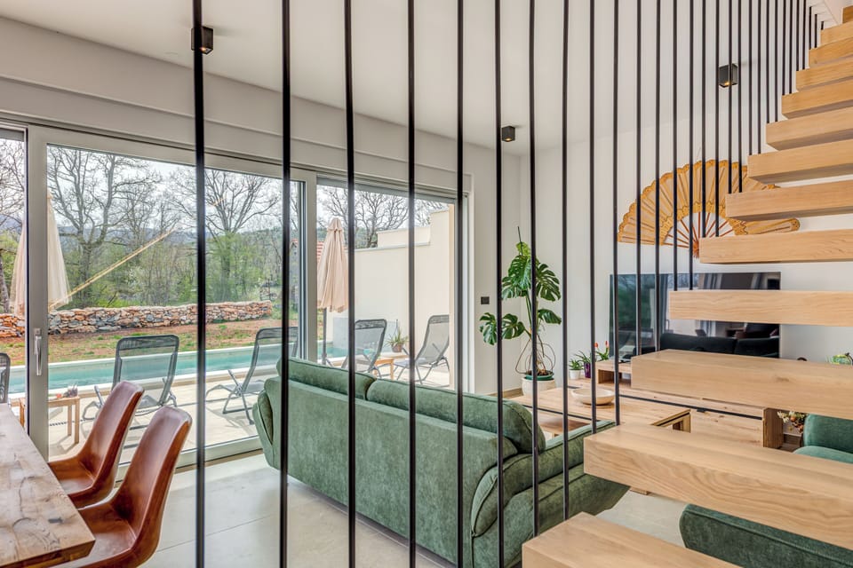 Luxury Villa, Pool View | Interior