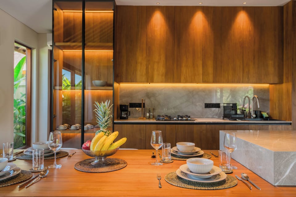 Villa | Private kitchen | Coffee/tea maker, electric kettle, toaster, blender