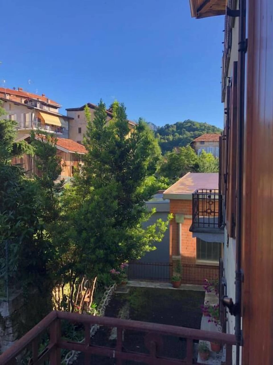 Deluxe Triple Room, Balcony, Garden View | Property grounds