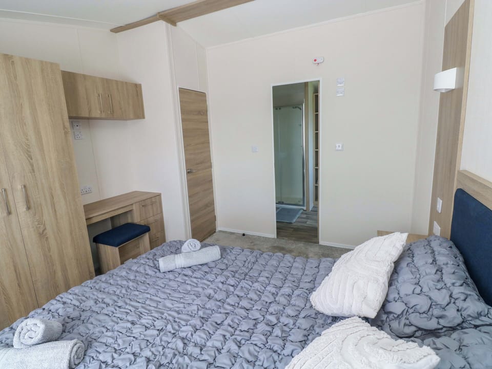 2 bedrooms, WiFi (free), individually decorated, individually furnished