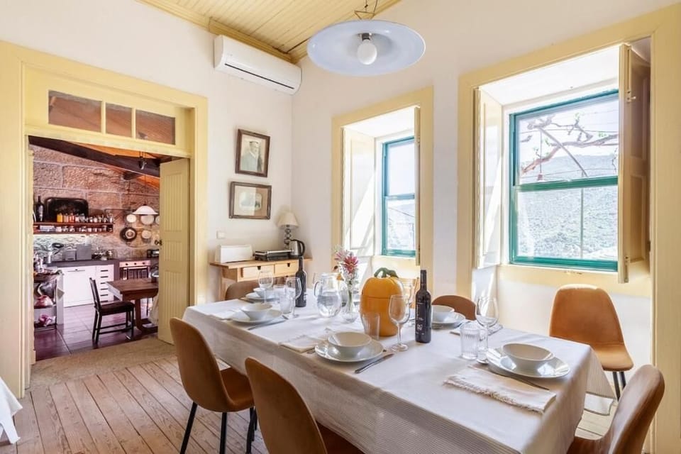Standard Double Room | Dining