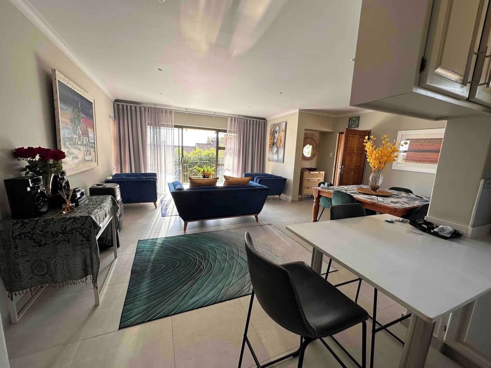 House, 3 Bedrooms, Accessible, Balcony | Interior