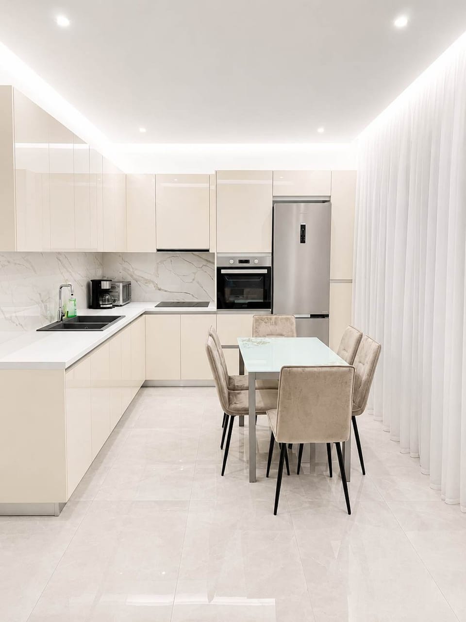 House | 3 bedrooms, high-speed internet