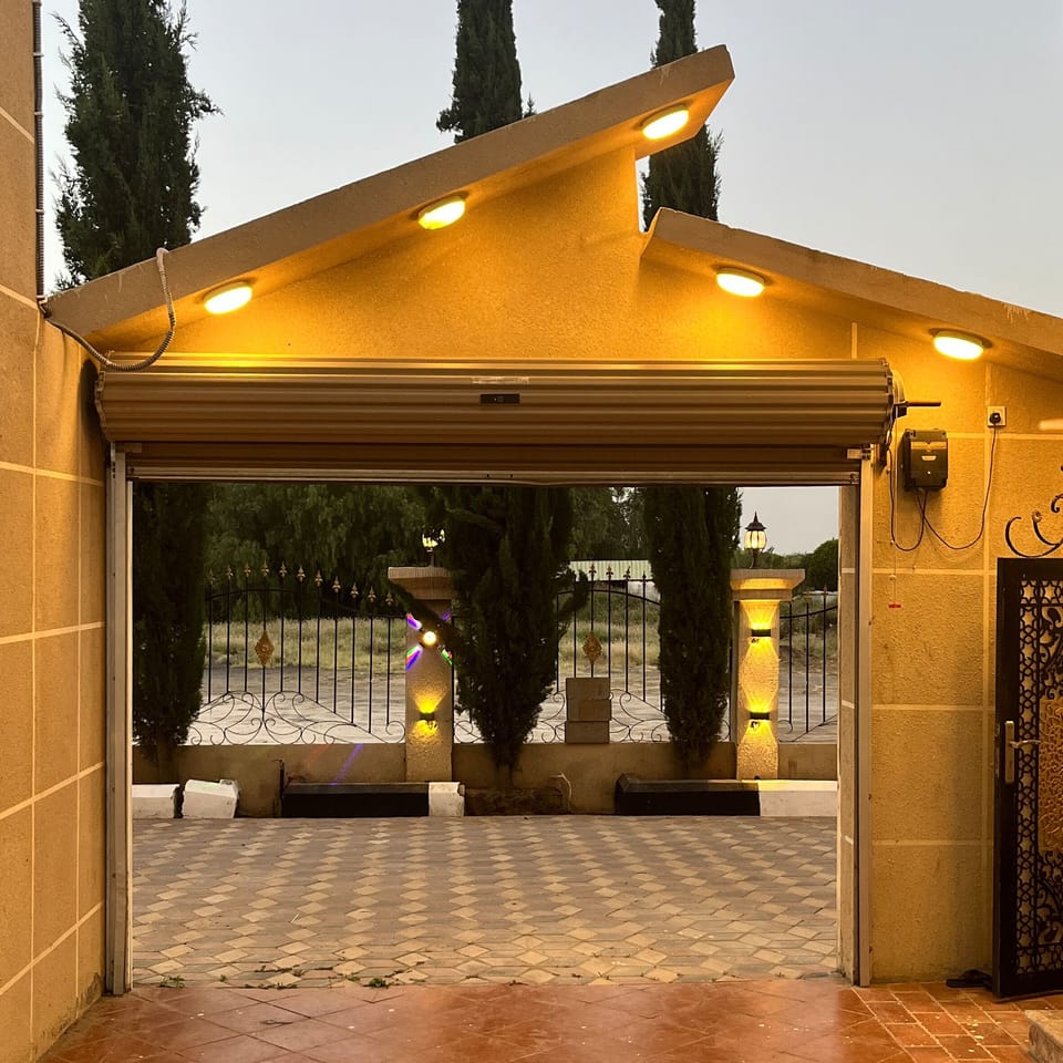 Deluxe Chalet, Mountain View | Property grounds