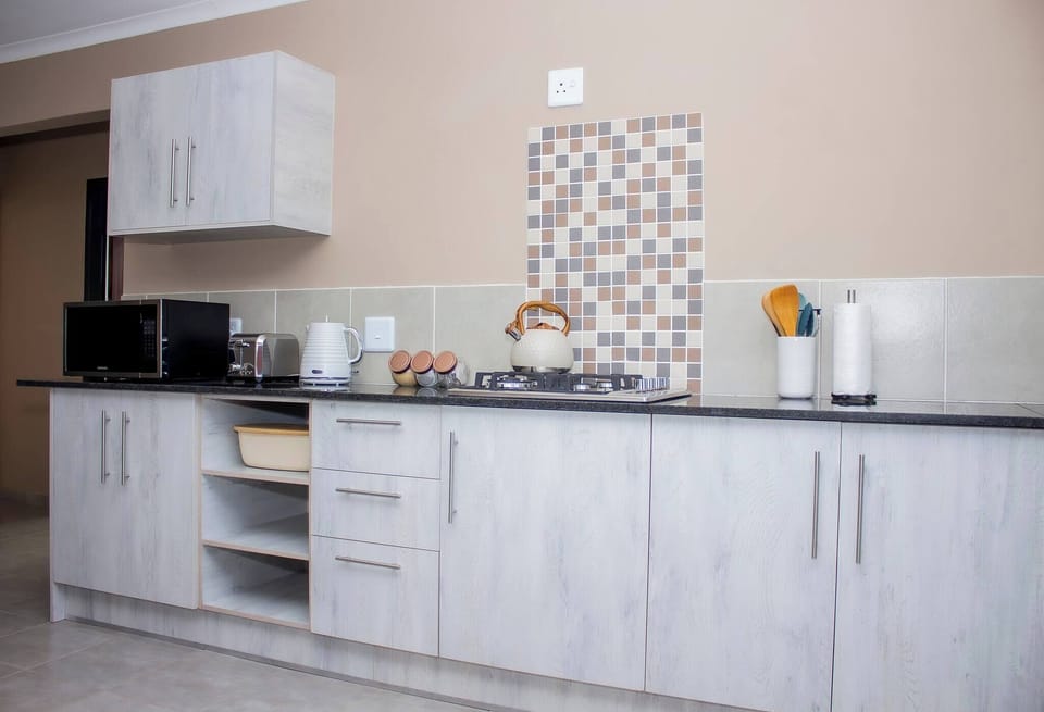 Apartment, 2 Bedrooms, Balcony | Interior