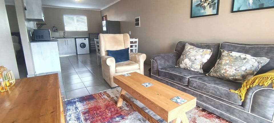 Apartment, 2 Bedrooms, Balcony | Living area